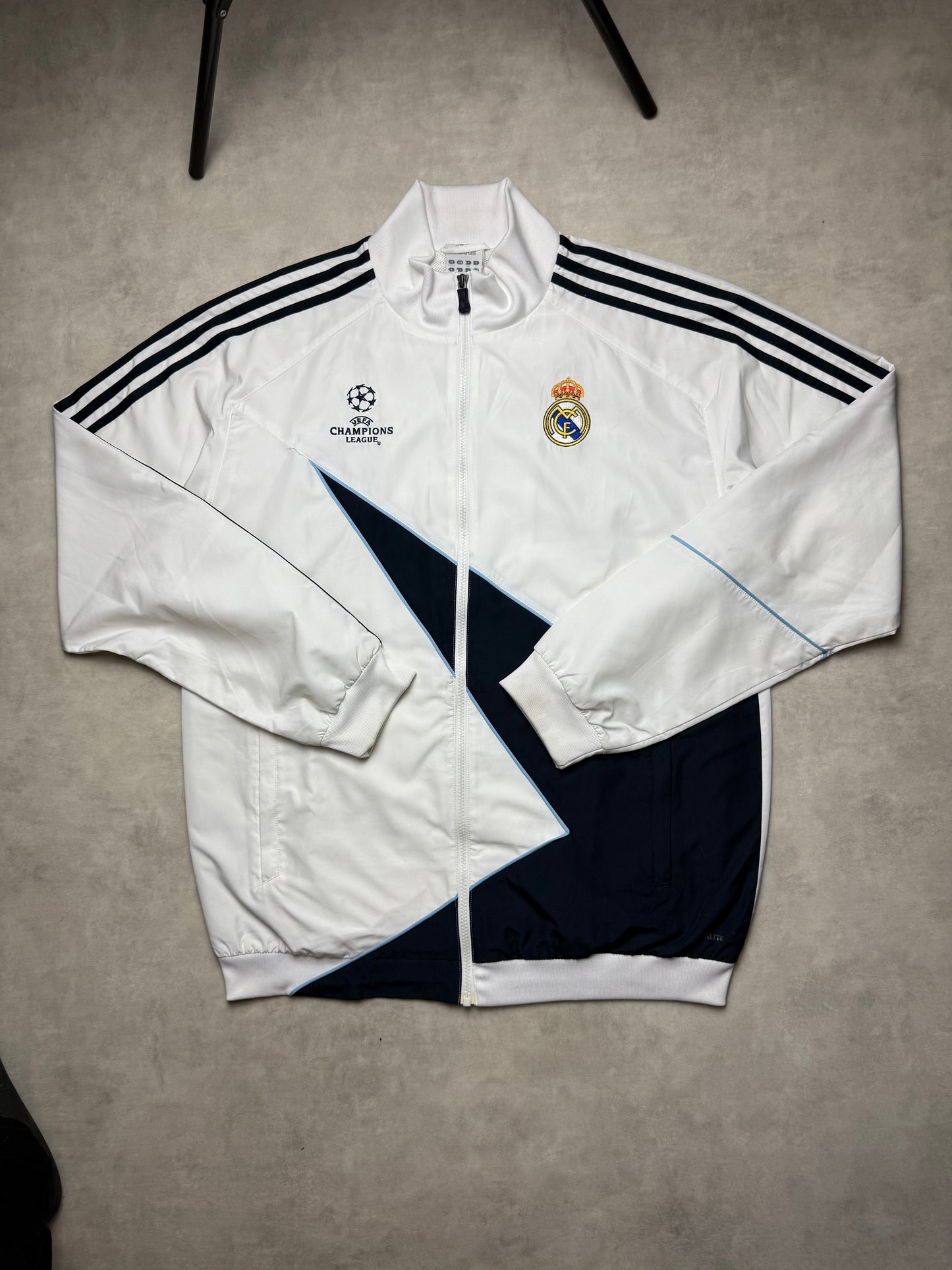 Real Madrid Tracksuit Adidas Champions League Edition L