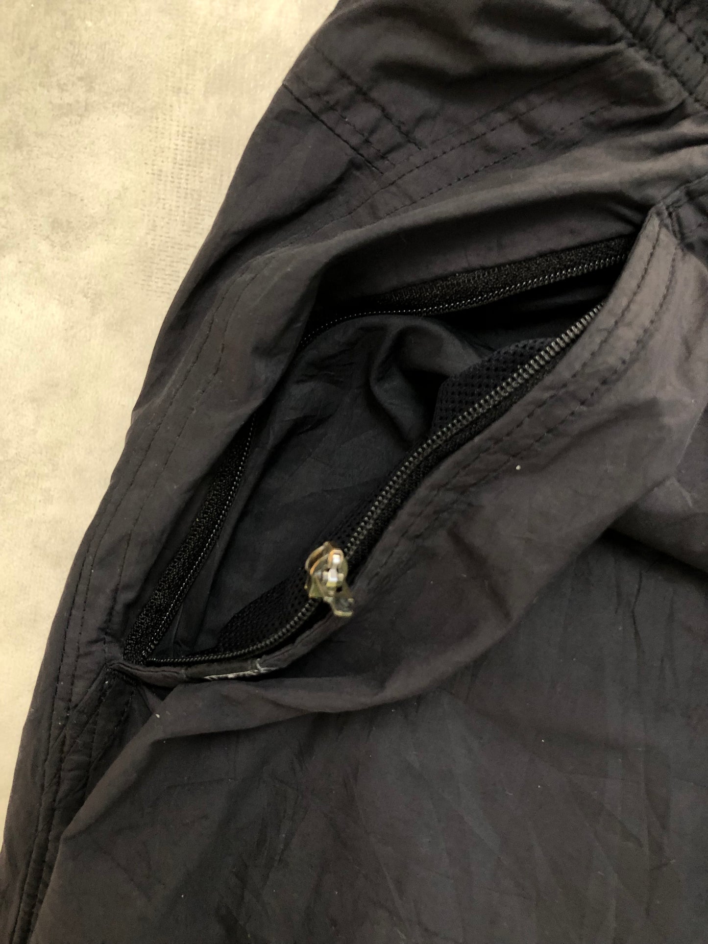 Nike Trackpants schwarz L