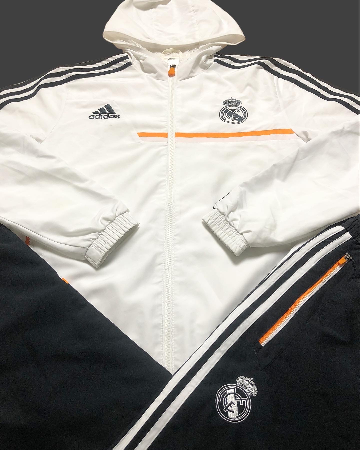 Real Madrid Tracksuit Adidas S & M & L