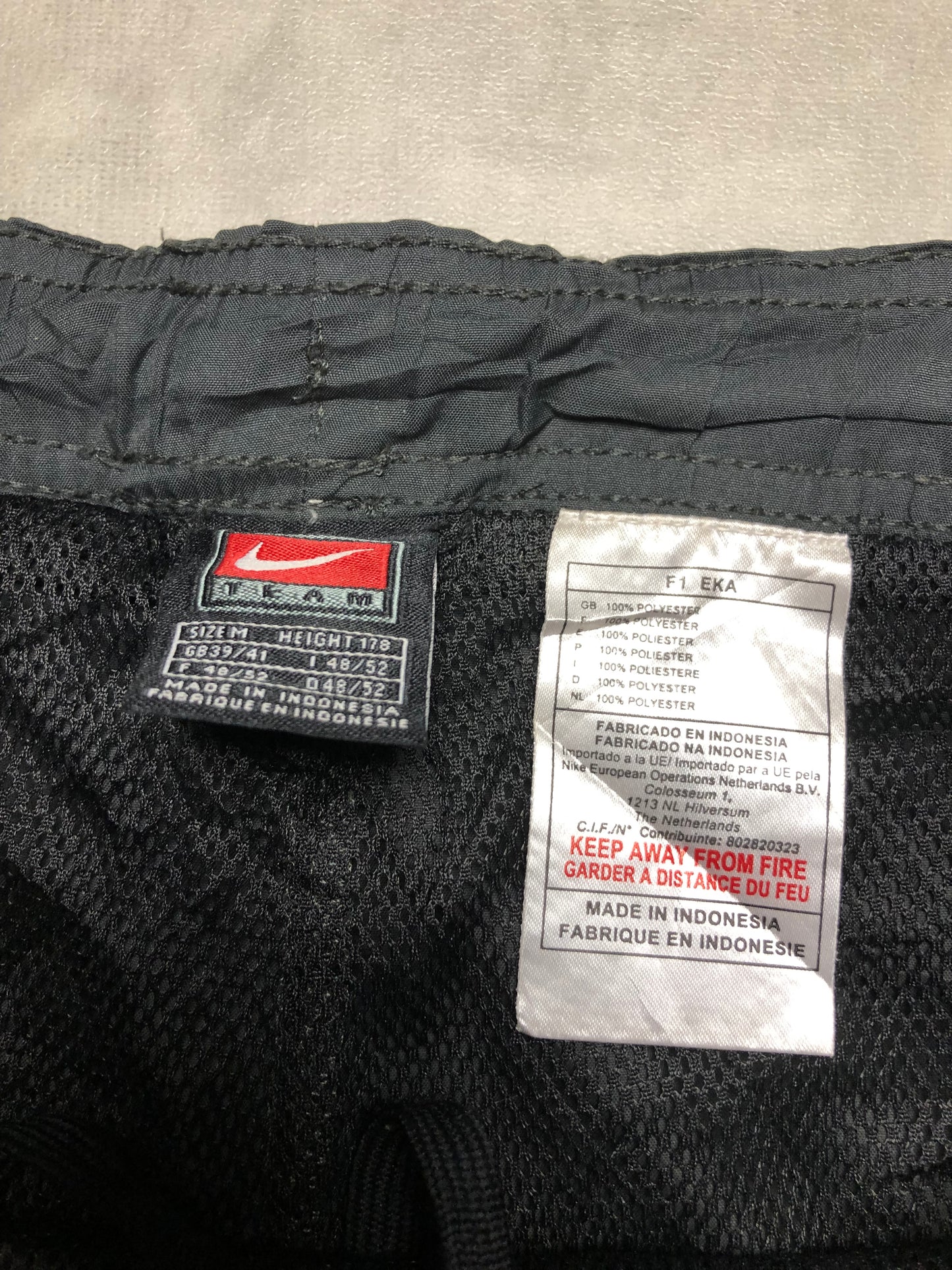 Nike Trackpants schwarz M