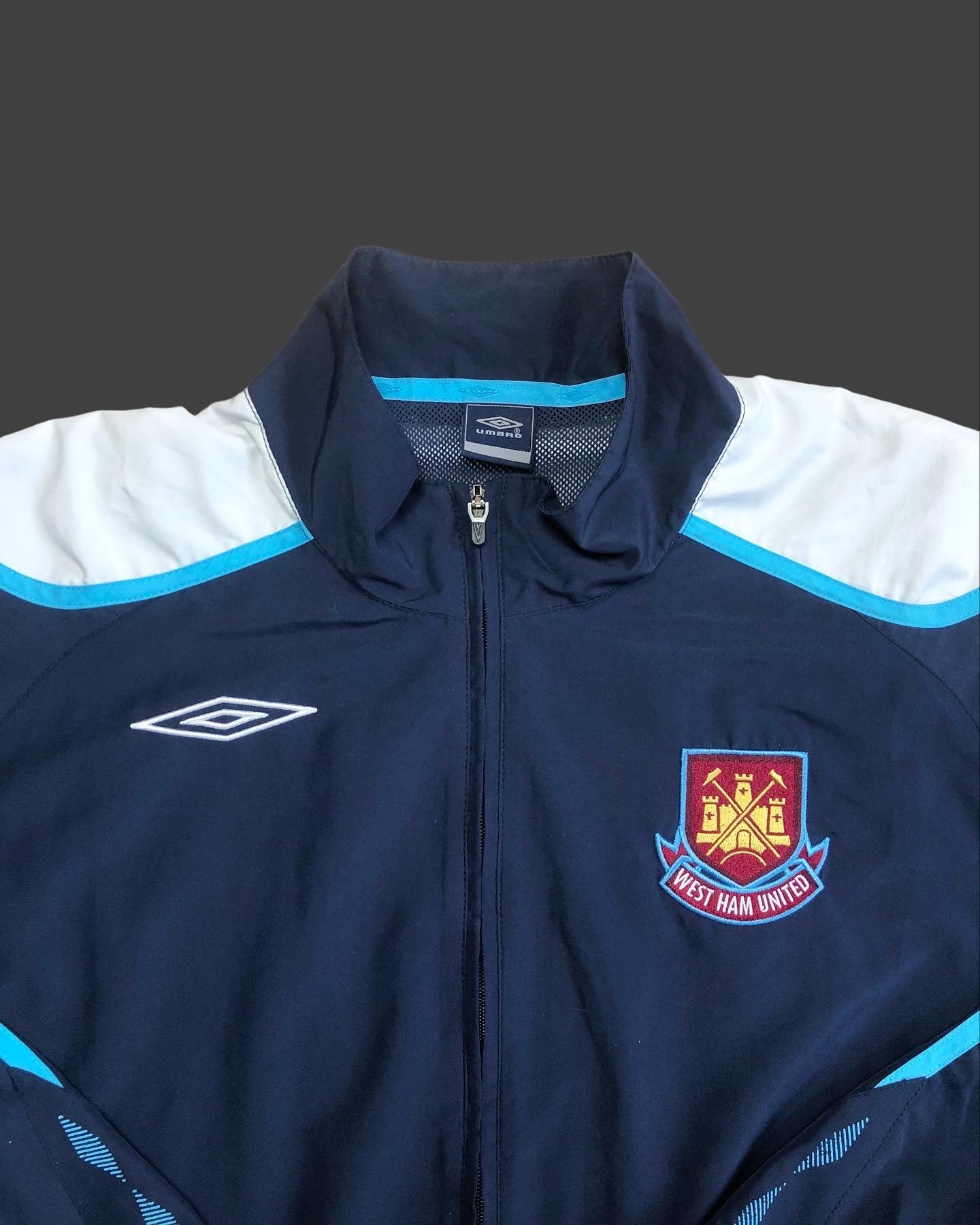 Westham United Tracksuit Umbro XL