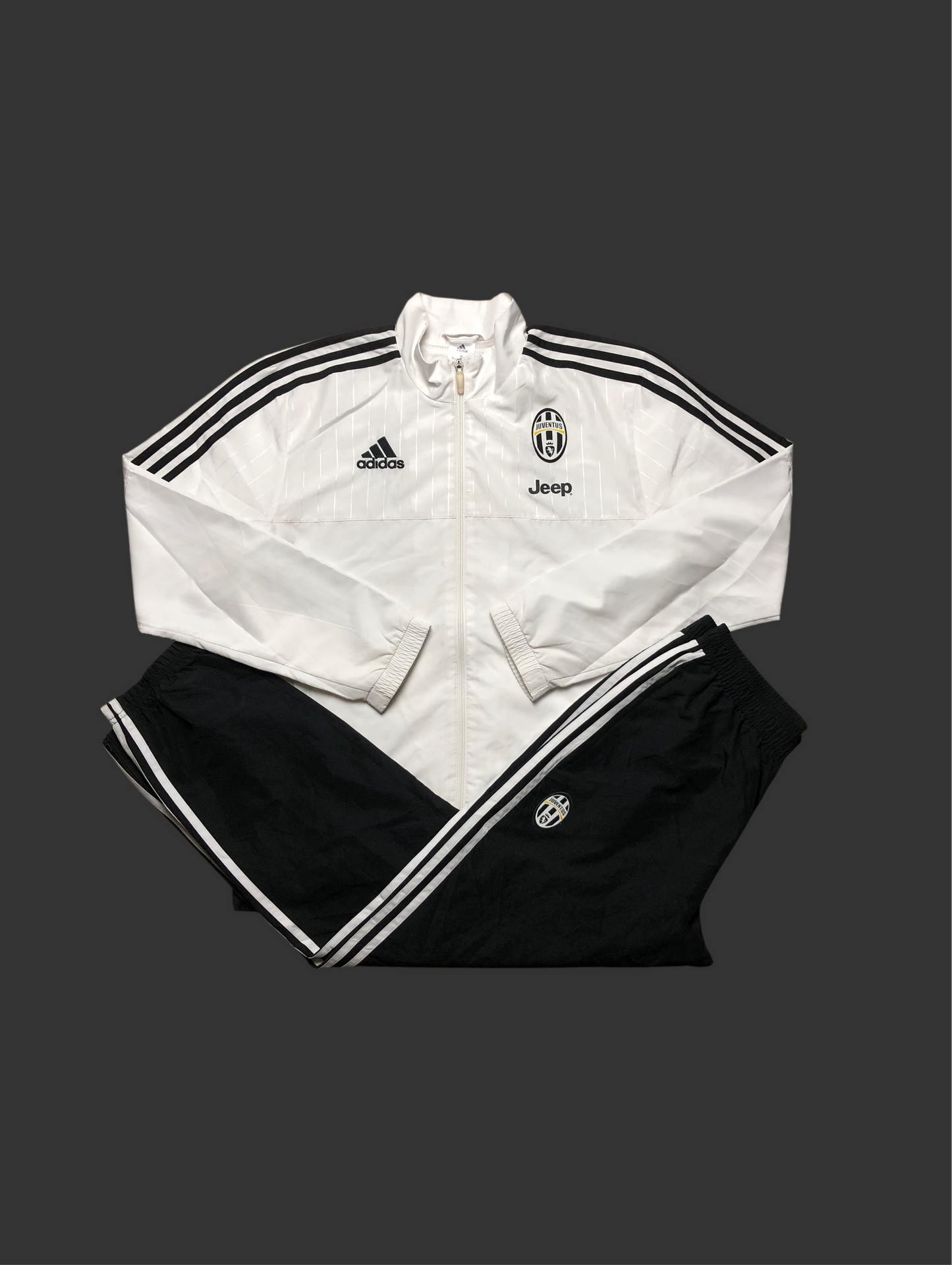 Juventus Turin Tracksuit Adidas M & S (neu mit Tags)
