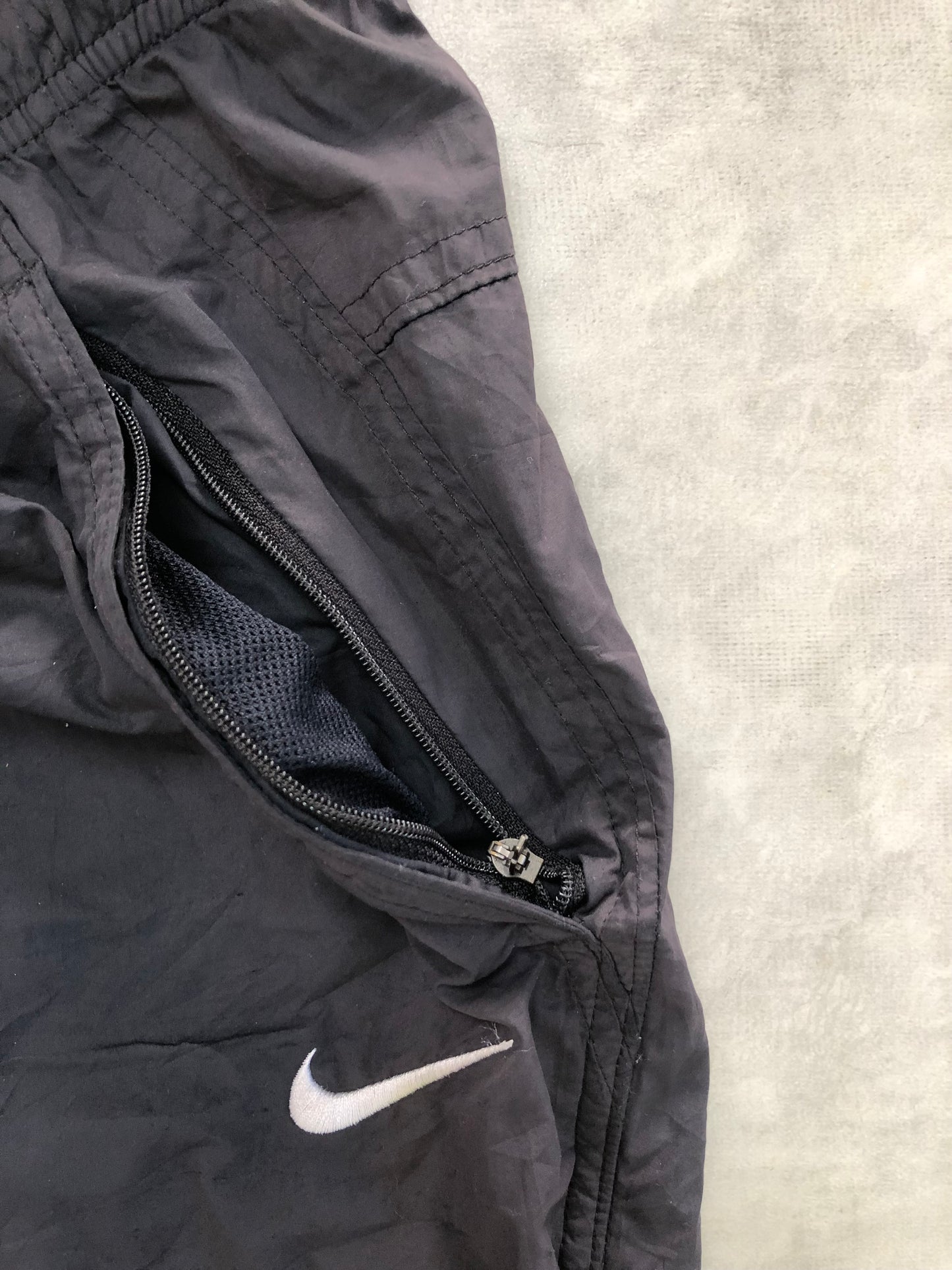Nike Trackpants schwarz L