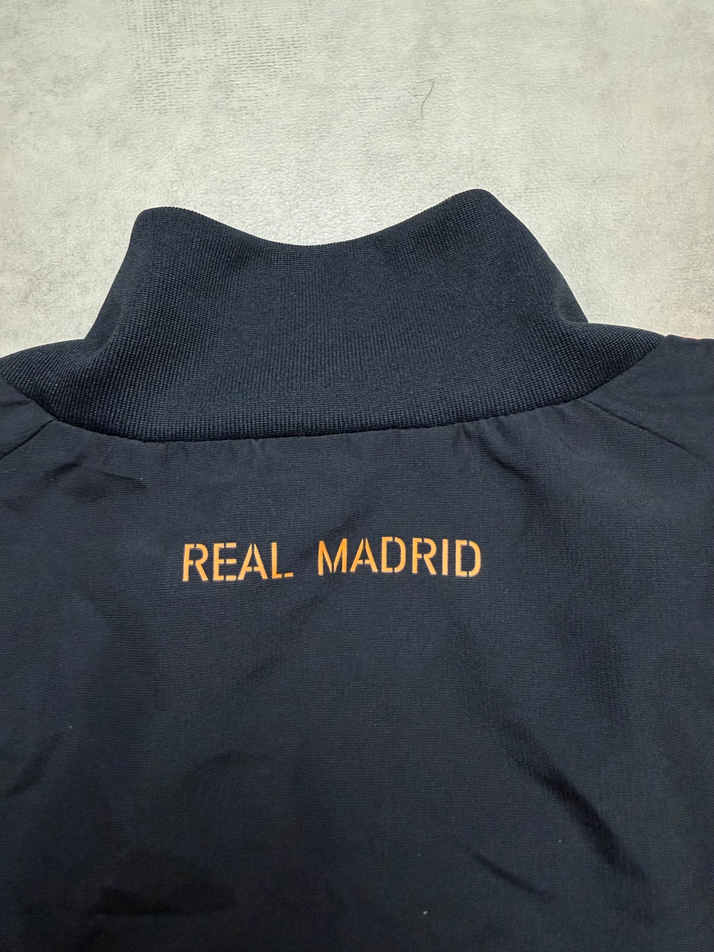 Real Madrid Tracksuit Adidas M & L & XL & XXL Champions League Edition