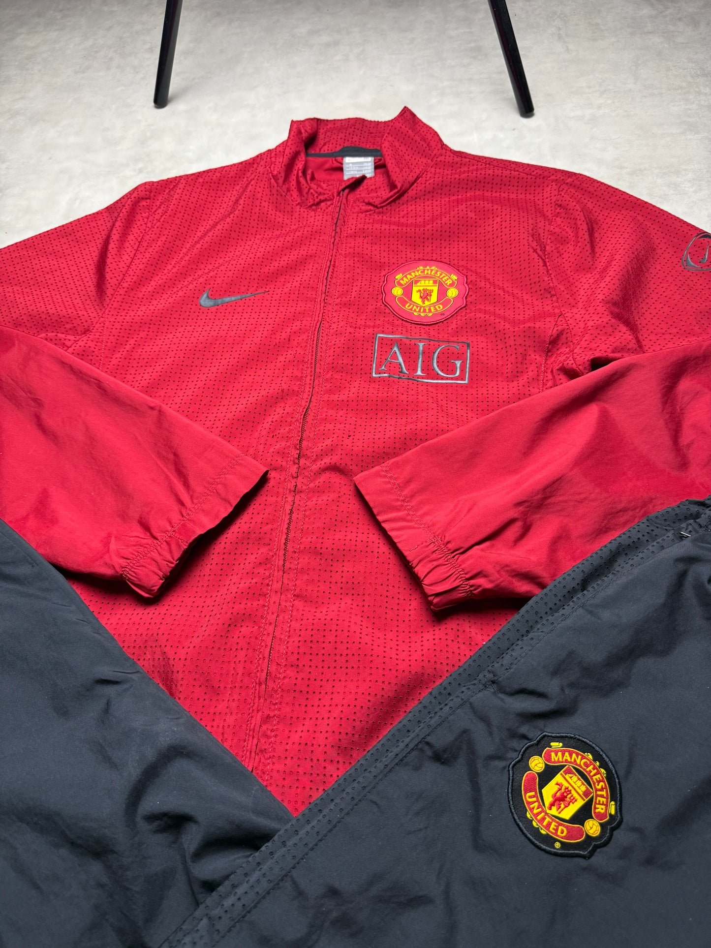 Manchester United Tracksuit Nike M