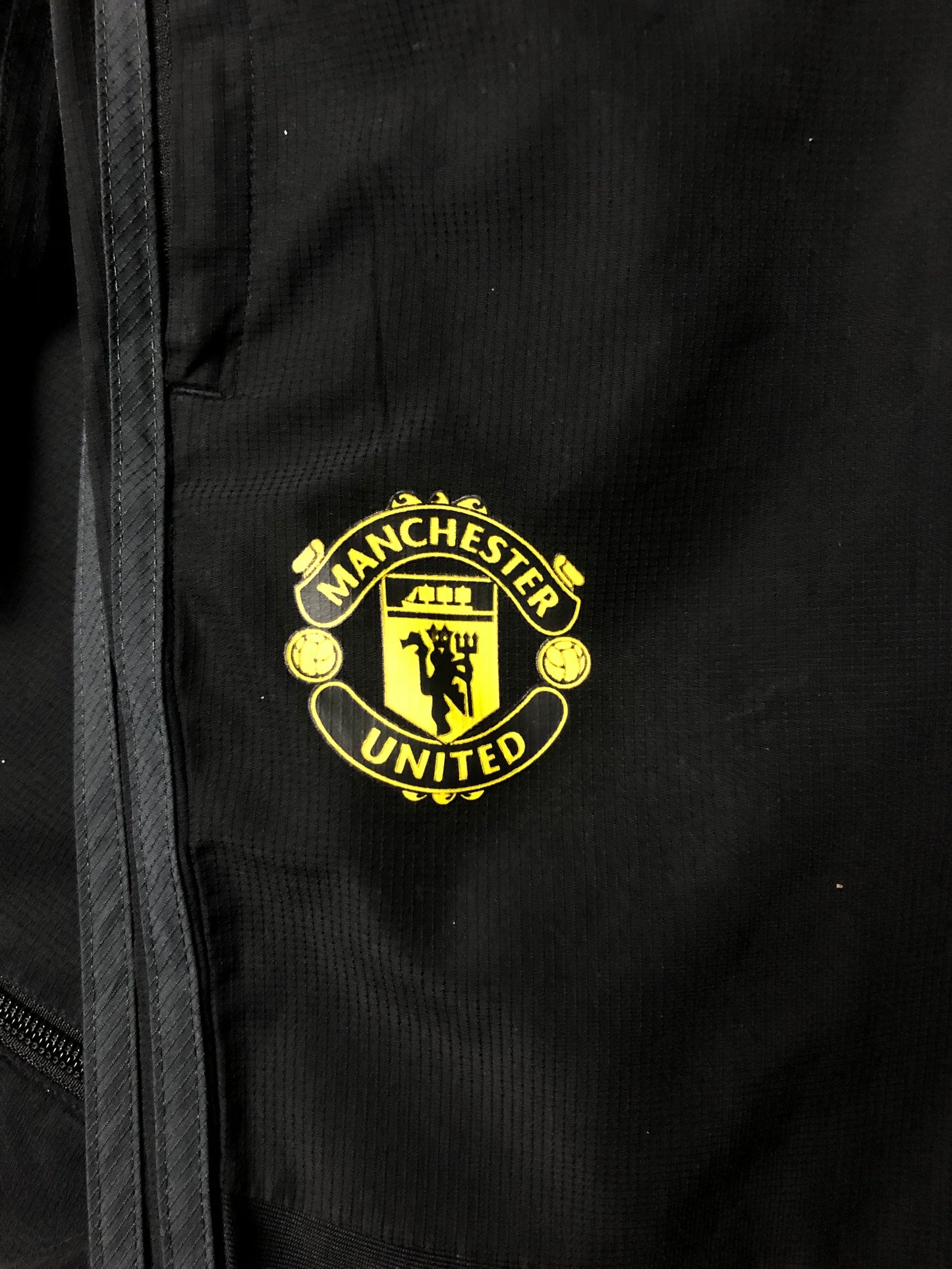 Manchester United Tracksuit Adidas M