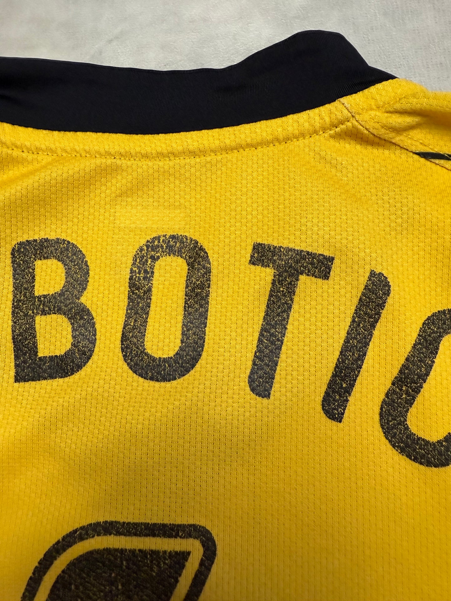 Borussia Dortmund BVB Neven Subotic Trikot Nike S