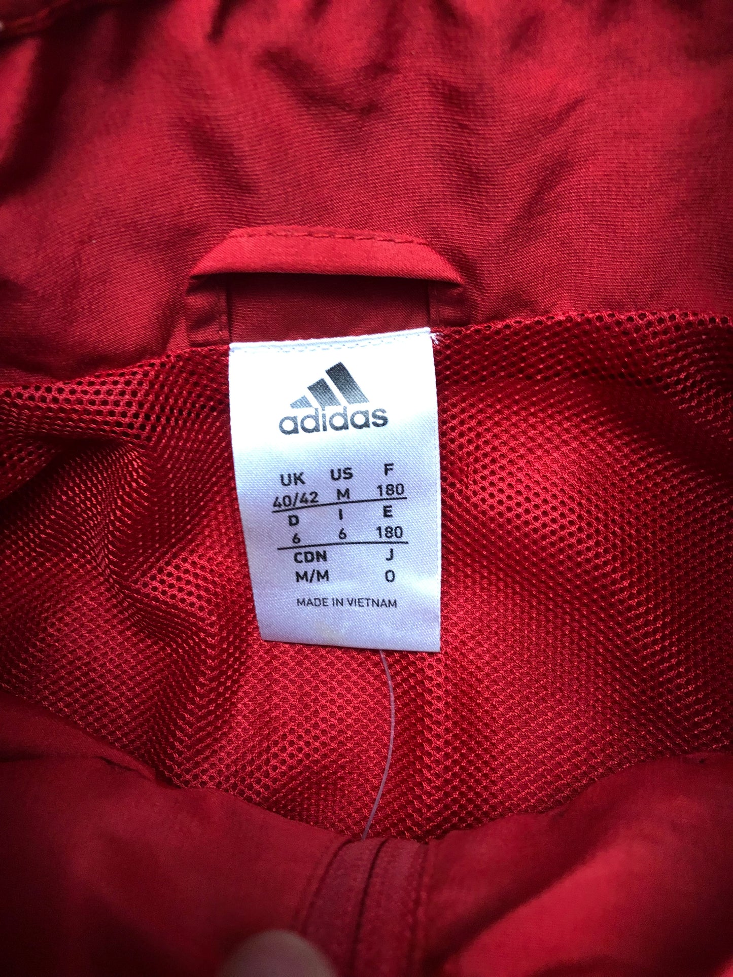 Spanien Trackjacket Adidas M (neu, mit Tags)