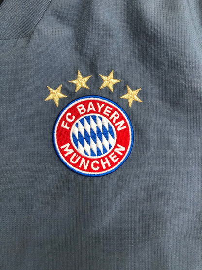 Bayern München Tracksuit Adidas L