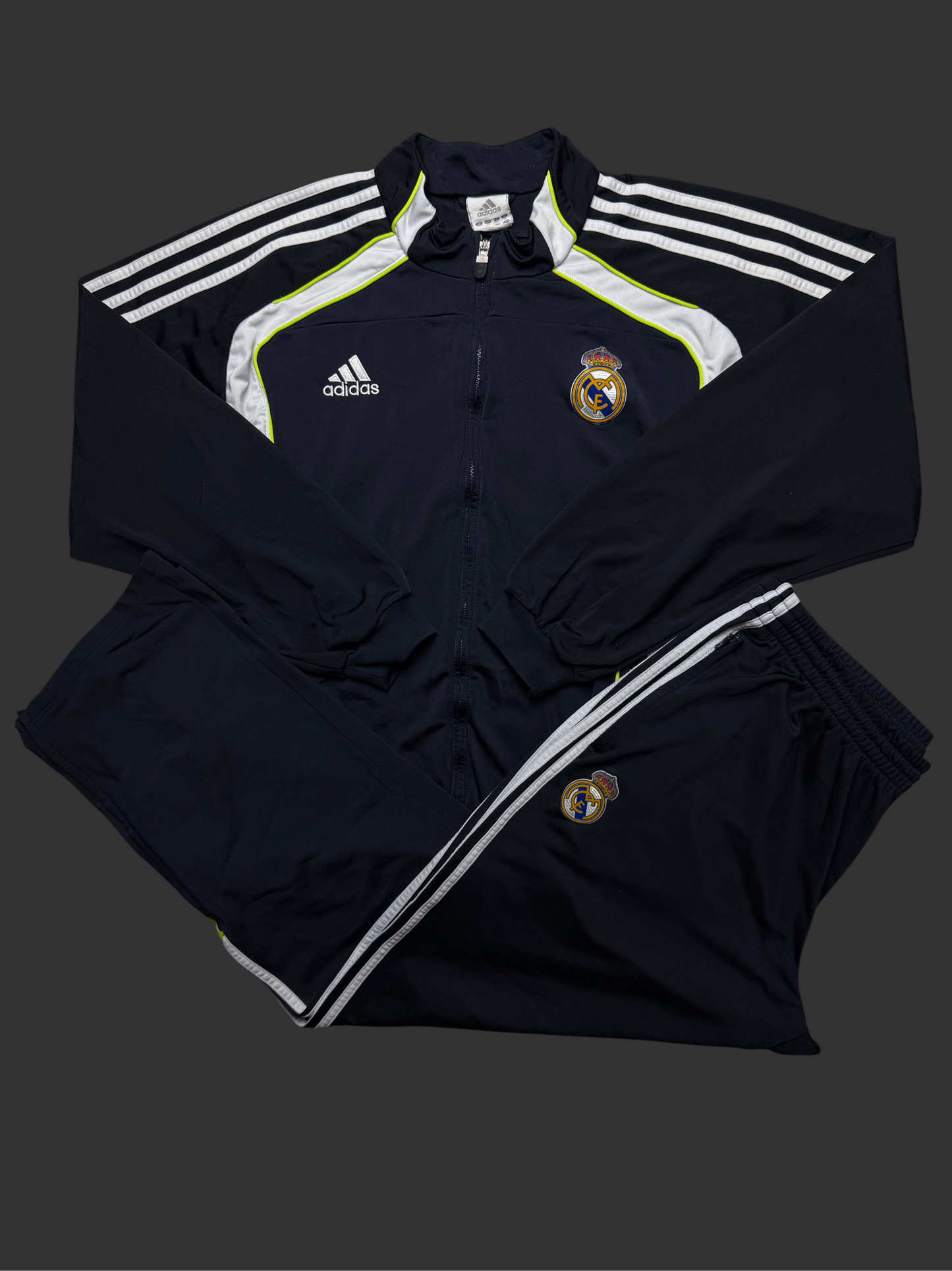 Real Madrid Tracksuit Adidas XL / XXL