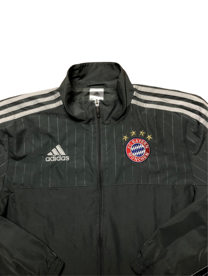 Bayern München Tracksuit Adidas Größe S