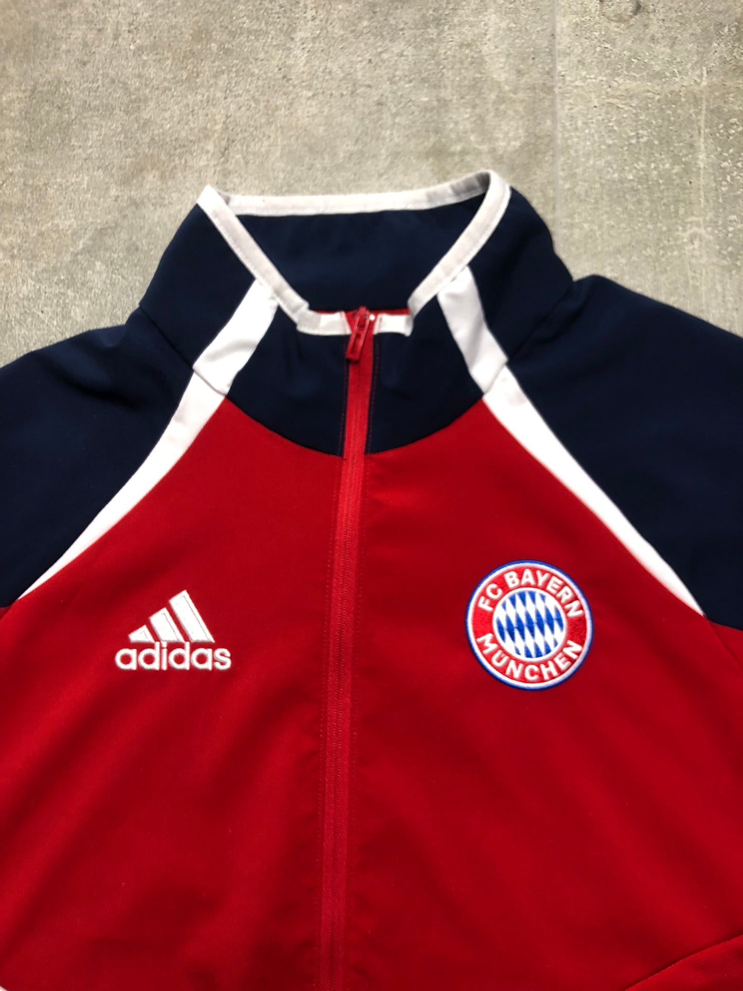 Bayern München Tracksuit Adidas S