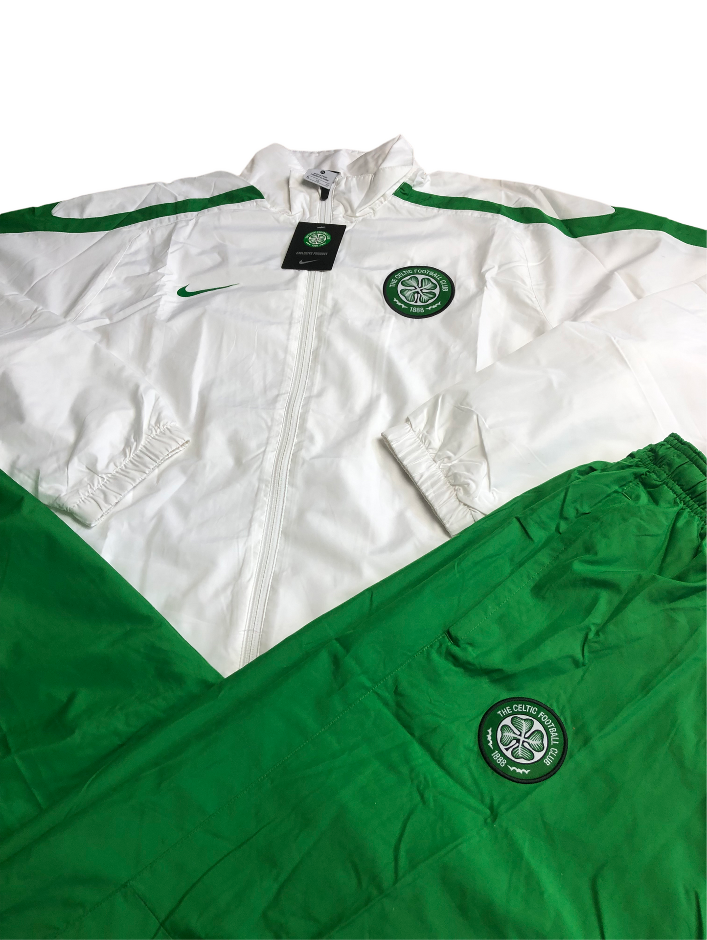 Celtic Glasgow Tracksuit Nike XL (komplett neu!)