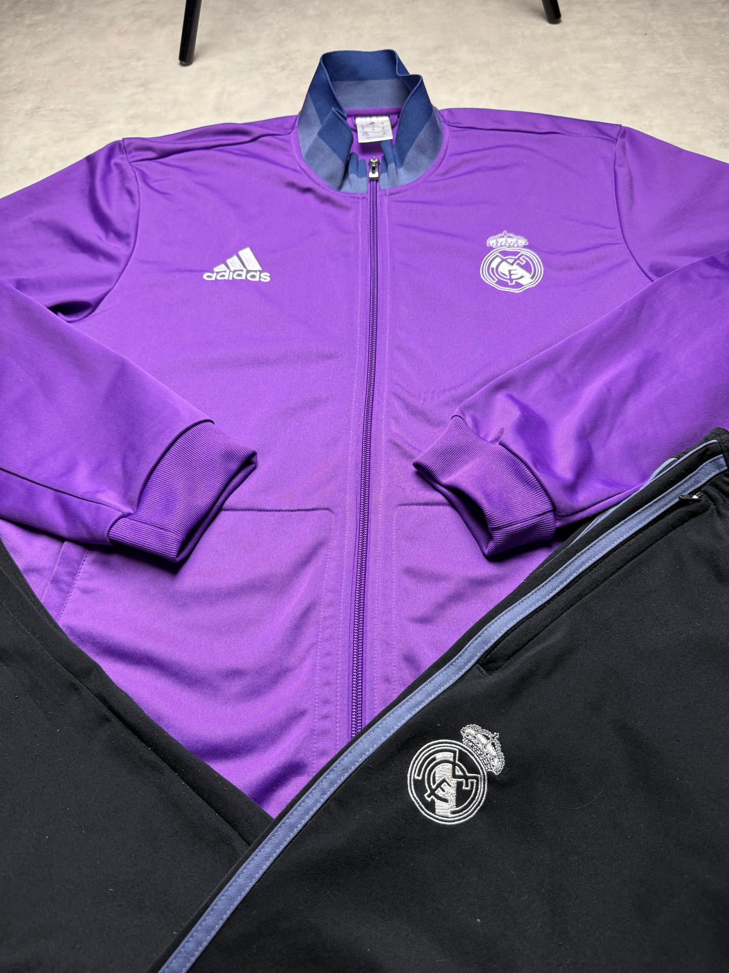 Real Madrid Tracksuit Adidas XL