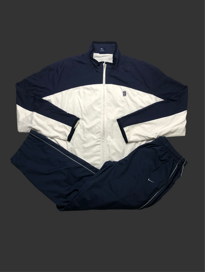 Nike Tracksuit XL
