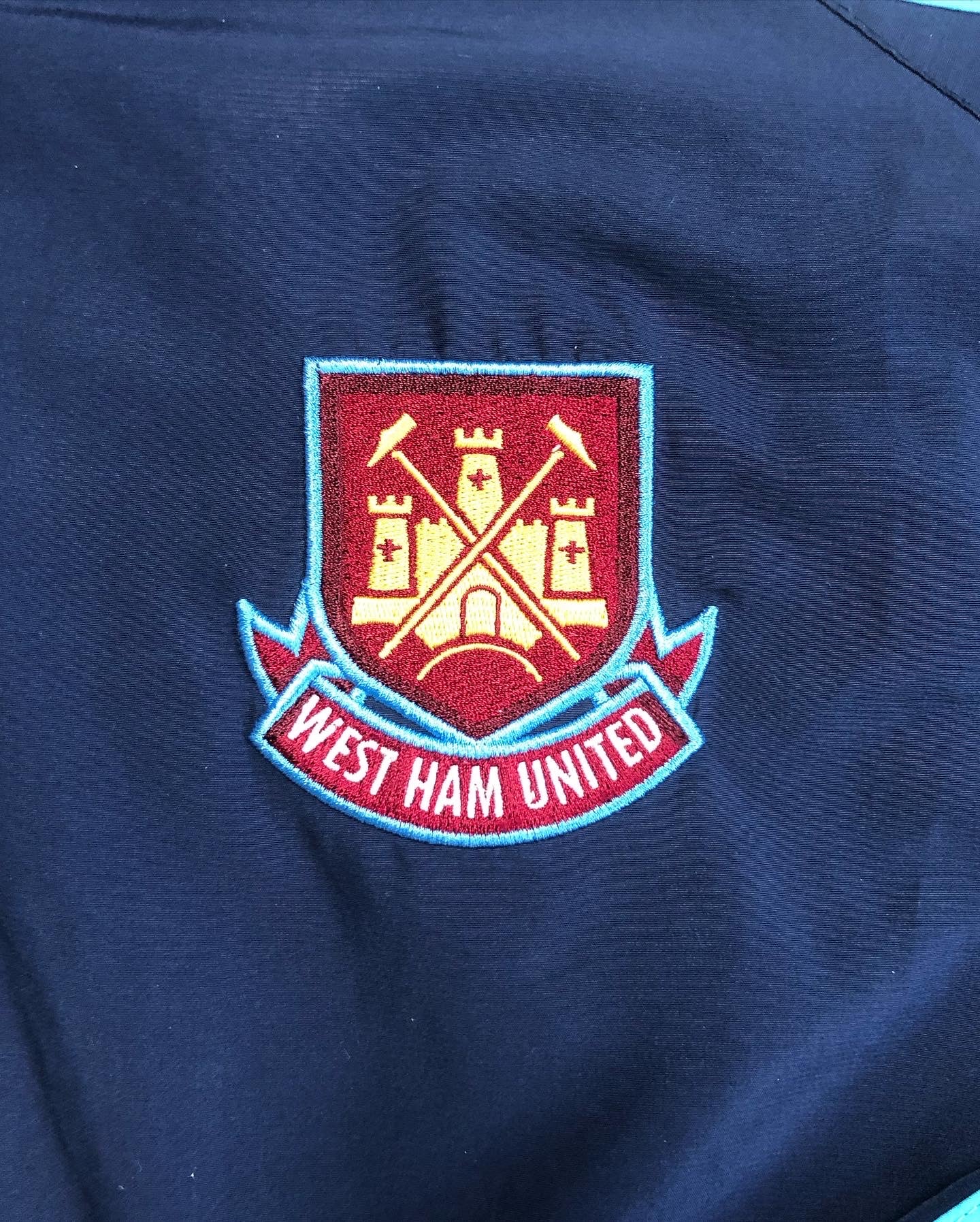 Westham United Tracksuit Umbro XL