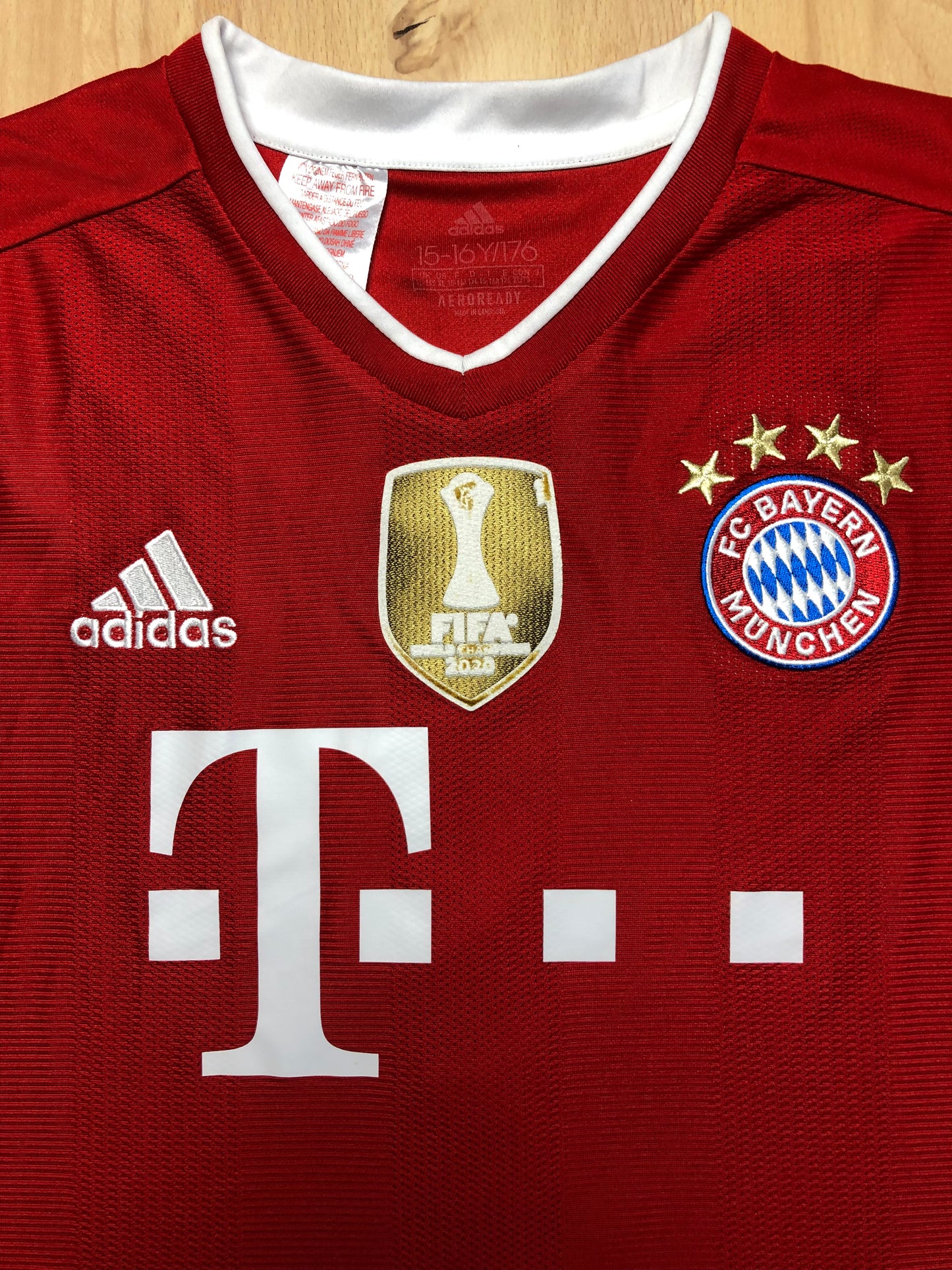 Bayern München Serge Gnabry Trikot Adidas S