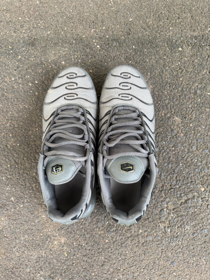 Nike TN OG Dark Stucco Schuhe 40,5