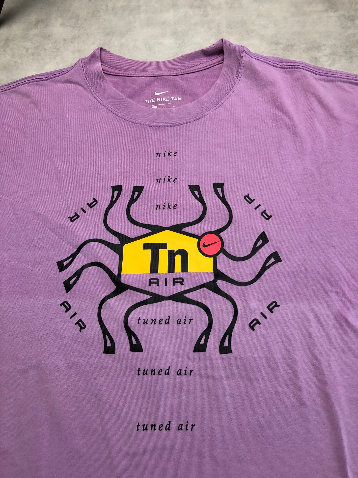 Nike TN T-Shirt Lila L