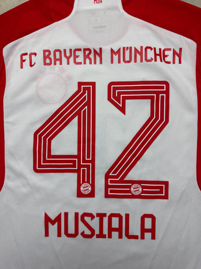 Bayern München Jamal Musiala Trikot Adidas S