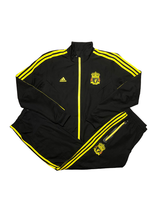 Liverpool Tracksuit Adidas S