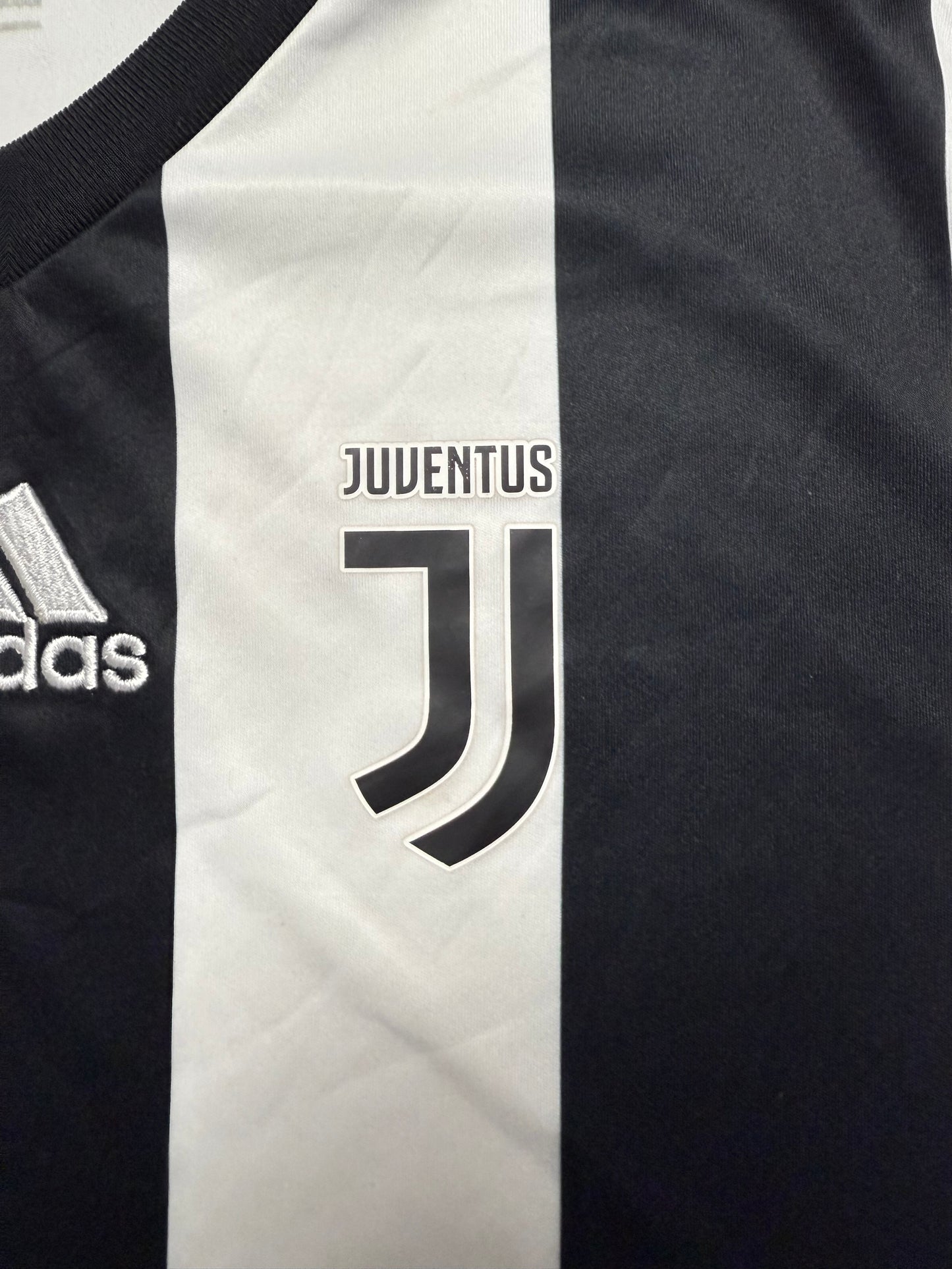 Juventus Turin Trikot Adidas M