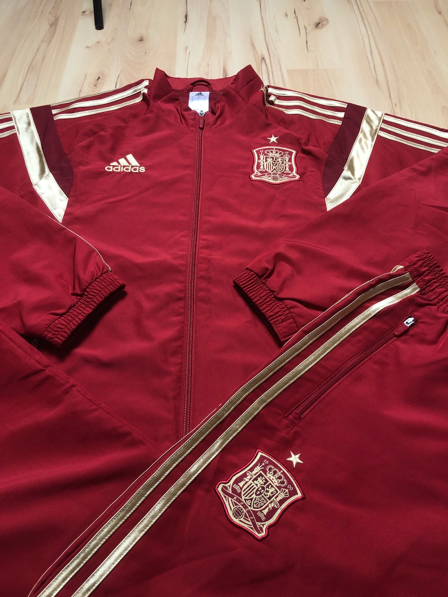 Spanien Tracksuit Adidas M L