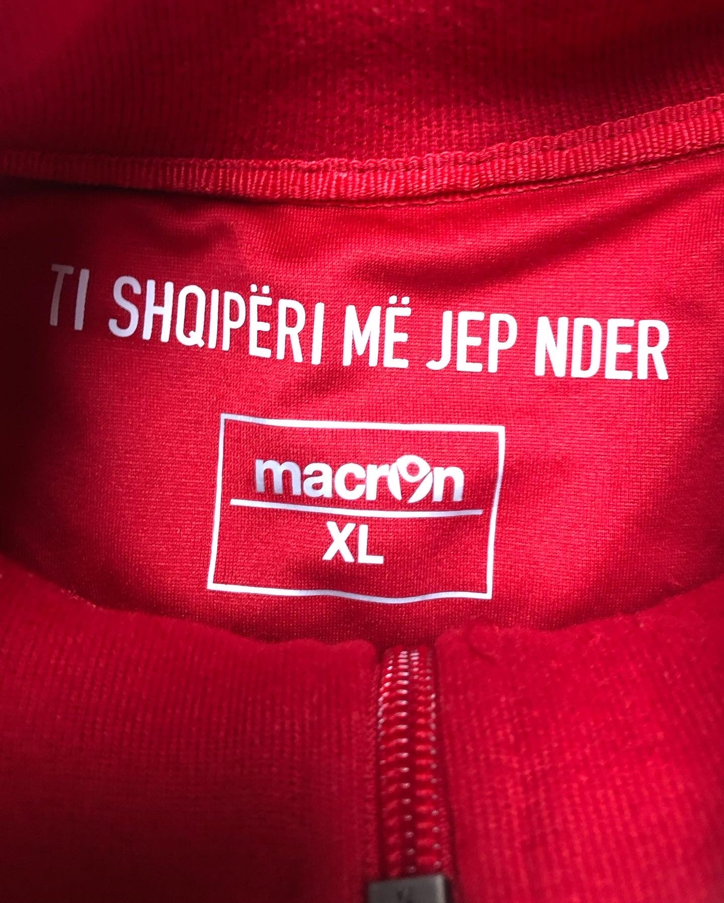 Albanien Trackjacket Macron XL