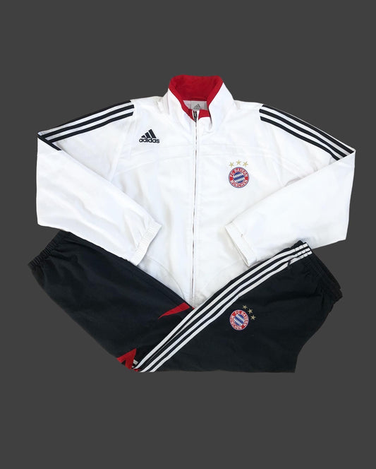 Bayern München Tracksuit Adidas L