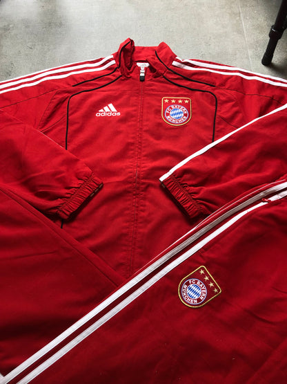 Bayern München Tracksuit Adidas M
