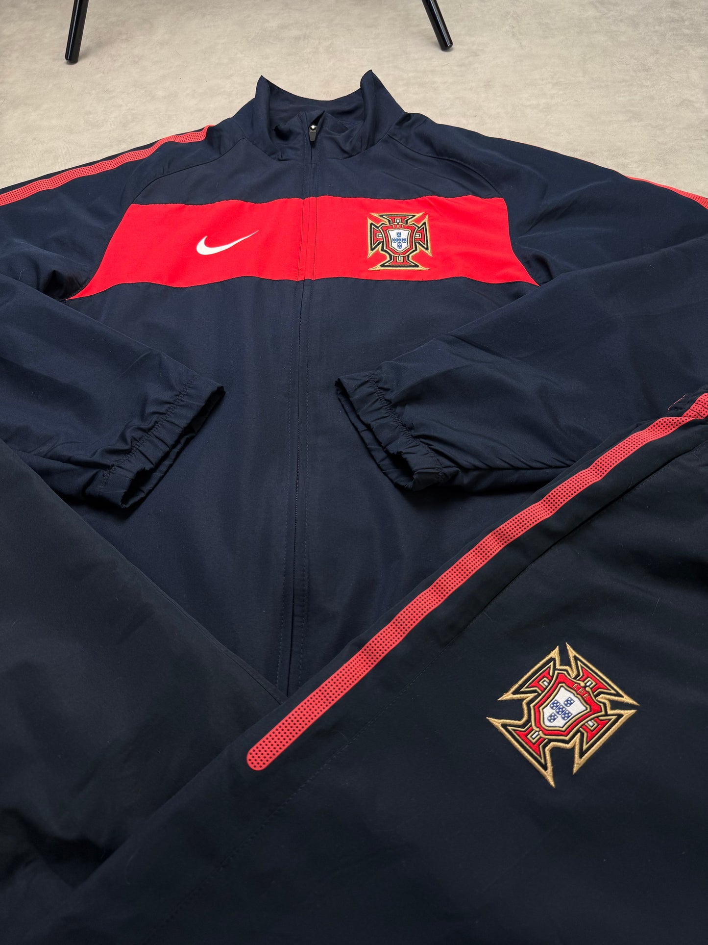 Portugal Tracksuit Nike M & L 2010