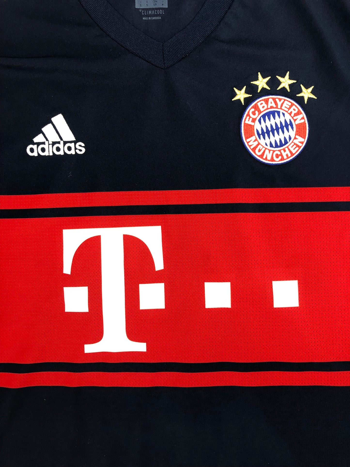 Bayern München David Alaba Trikot Adidas S