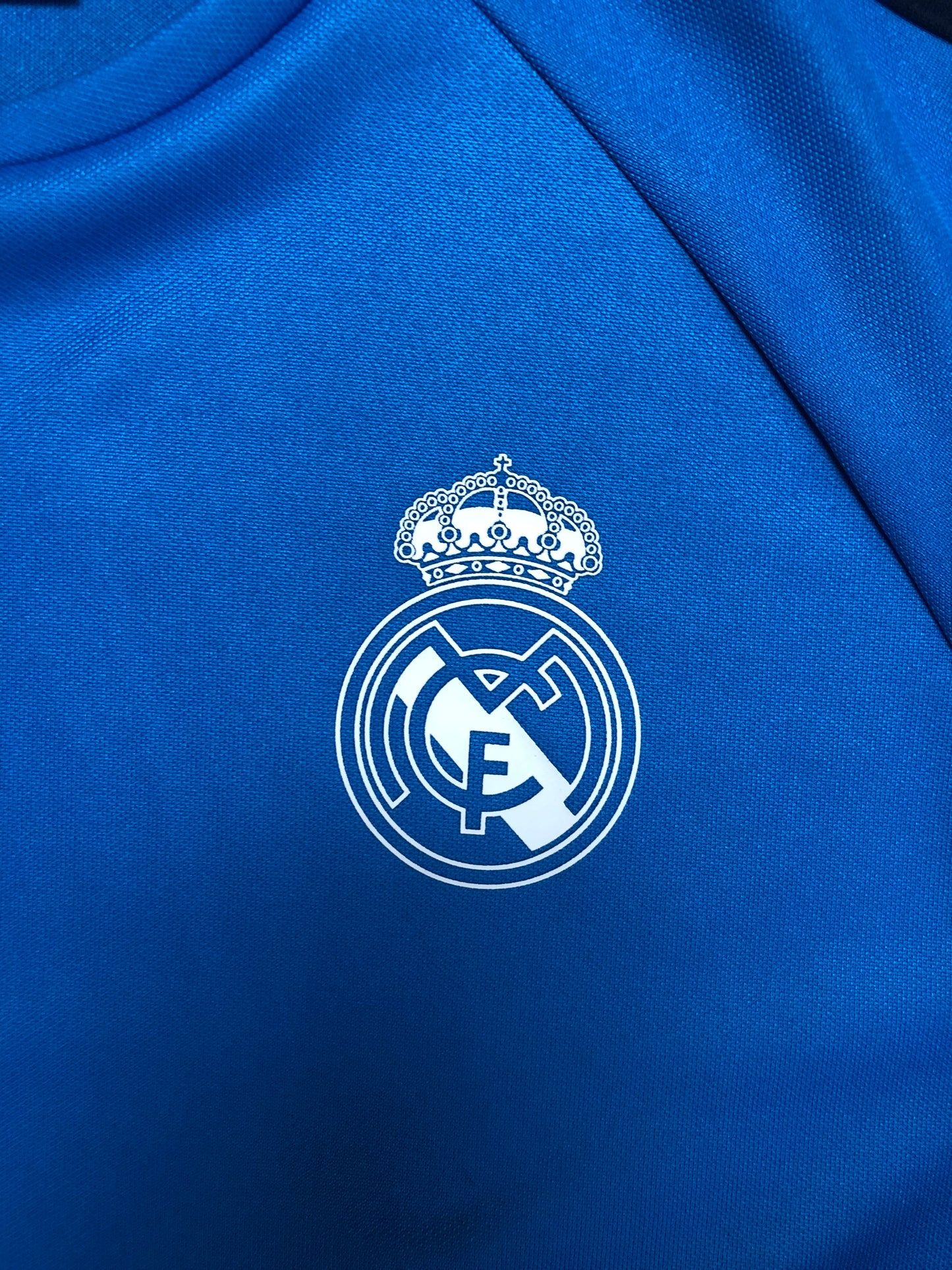 Real Madrid Tracksuit Adidas Champions League Edition S