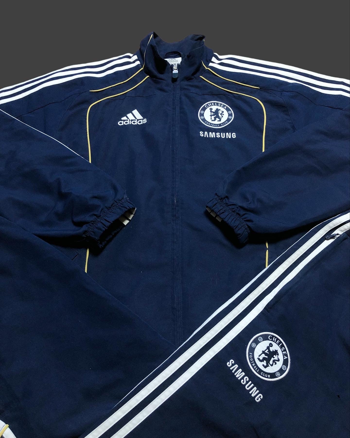 Chelsea Tracksuit Adidas M