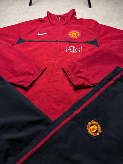 Manchester United Tracksuit Nike L