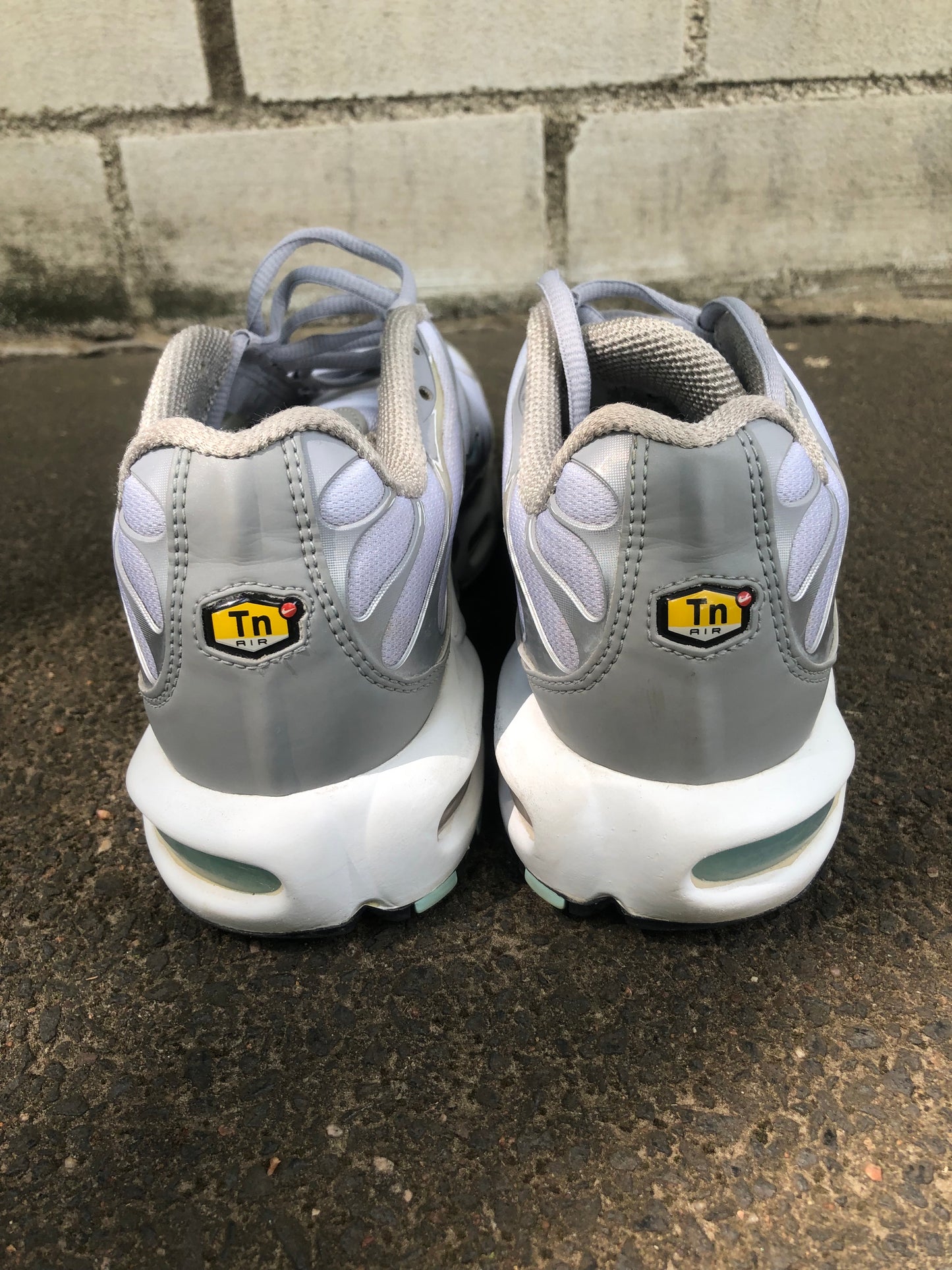 Nike TN OG Light Grey Schuhe 40,5