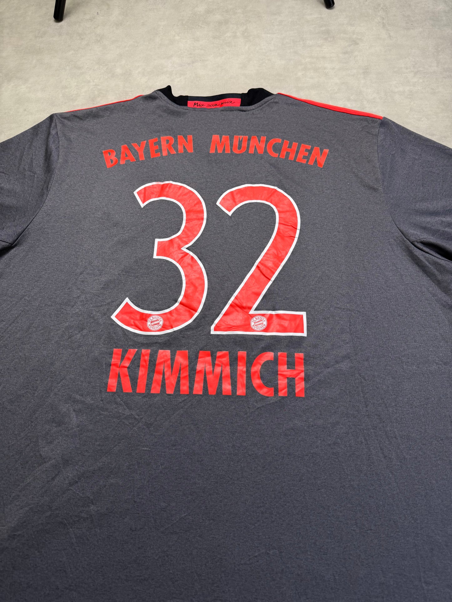 Bayern München Joshua Kimmich Trikot Adidas XXL