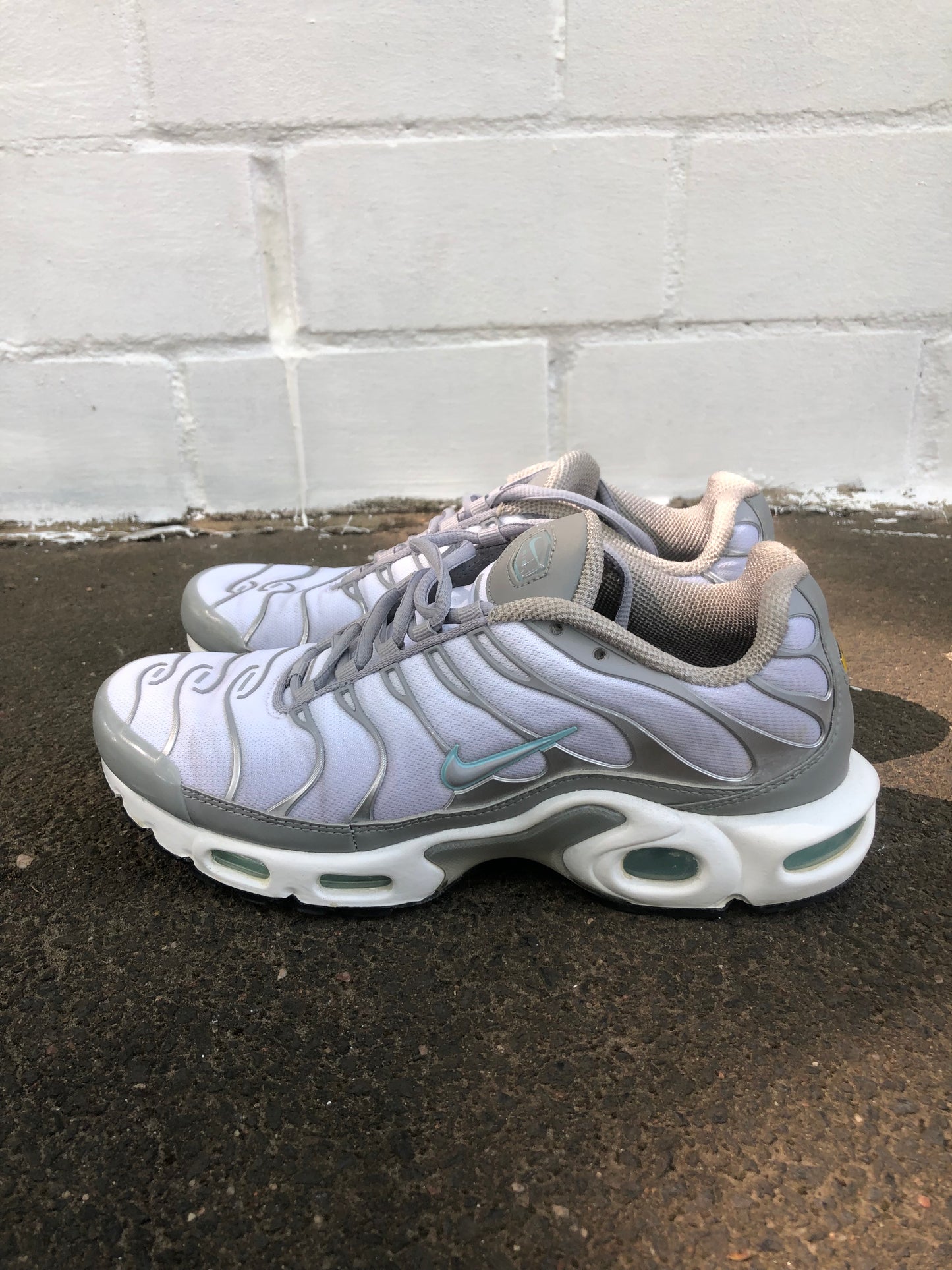 Nike TN OG Light Grey Schuhe 40,5
