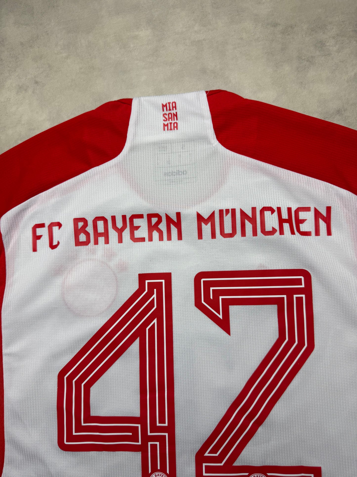 Bayern München Jamal Musiala Trikot Adidas S