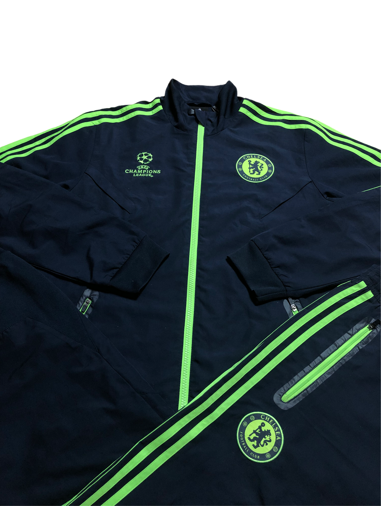 Chelsea Tracksuit Adidas Champions League M & XL